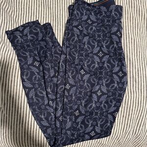 Patagonia base layer  with Abstract Pattern